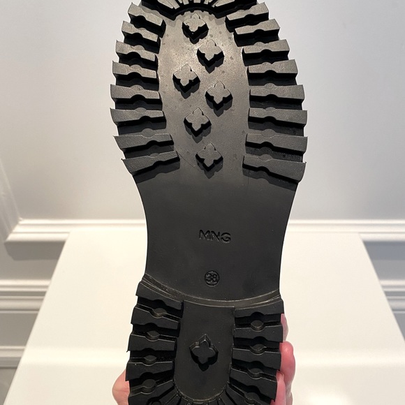 Brand new MANGO Leather & Faux Leather Combat Boots - Picture 6 of 7